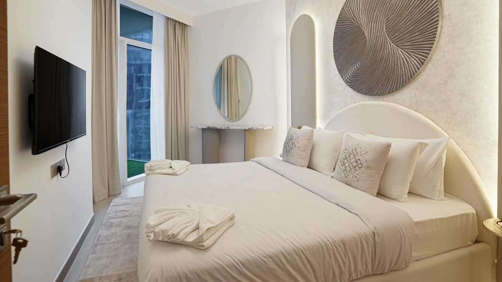 26- Luxury Waterfront 2Br With Infinity Pool Near Burj Khalifa And Dubai Mall 0*,  アラブ首長国連邦